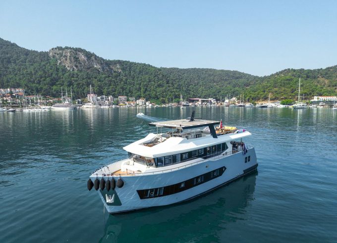Trawler 85 Alfa