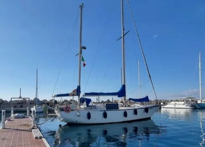 Vagabond 47 Dixie