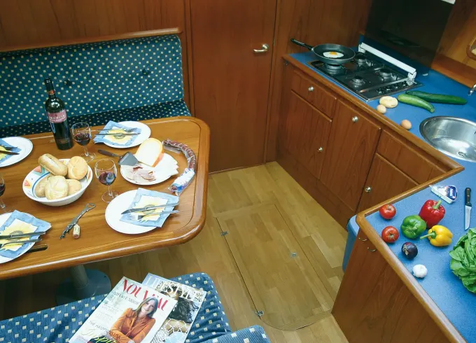 38' Reline 1150 Motor Yacht Rental in Drachten - Friesland, Netherlands