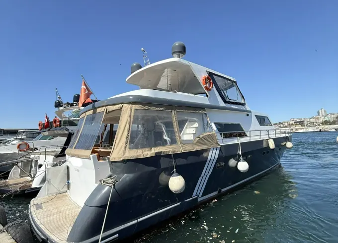 Motor Yacht Charter Awaits You in İstanbul, Turkey