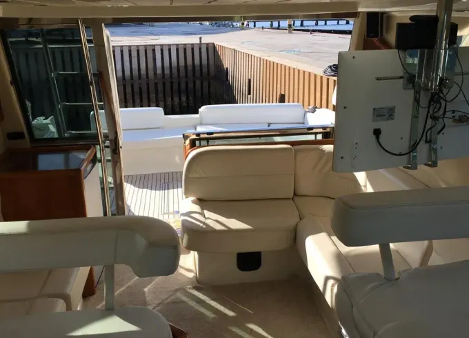 43 feet Elizabeth Ferretti Motor Yacht Rental in Rio de Janeiro, Brazil
