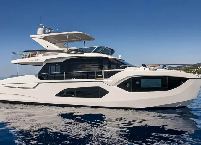''Zenith'' Absolute Prisma Fly Motor Yacht Rental in West Palm Beach, Florida