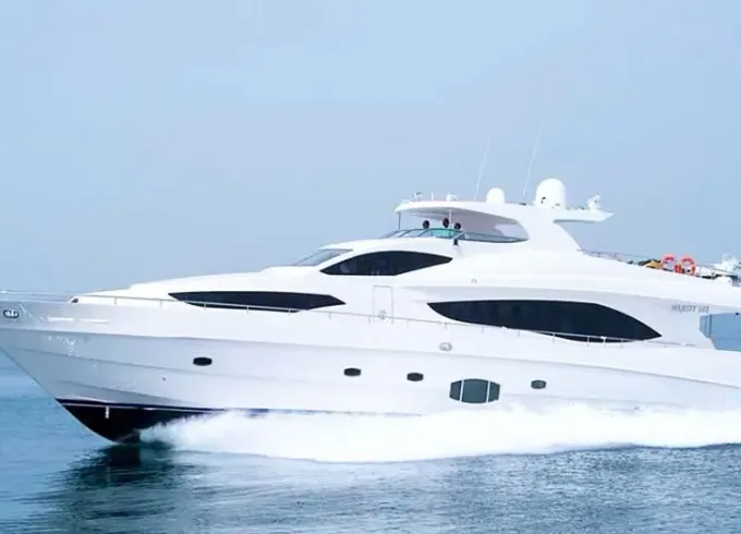 Dubai Boat Rental 🐬 - Majesty 101 Power Mega Yacht Charter in Dubai for 50 Pax