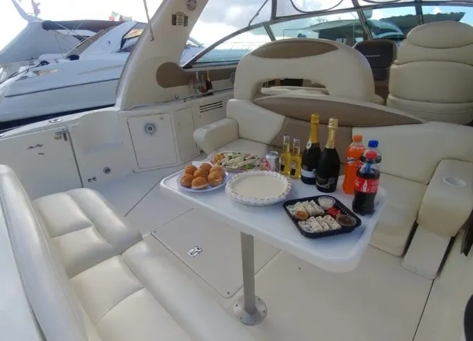 Sea Ray 410 Express Cruiser Private Yacht Rental for Groups Families in Cancún