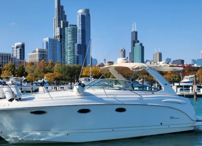 38' Chaparral Signature Motor Yacht In Chicago - 13 Guests Capacity