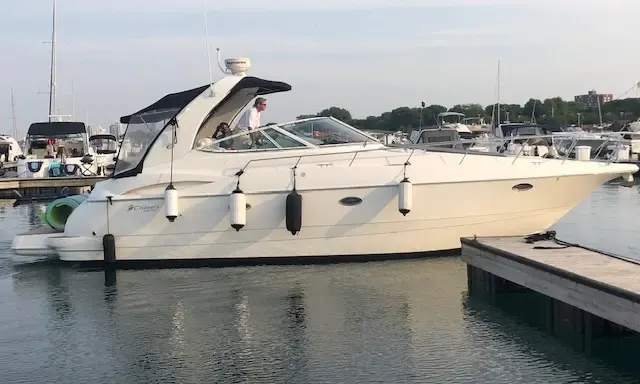 Luxurious, Spacious, Clean 40' Cruiser's Yacht (Super Owner) in Chicago, IL!!