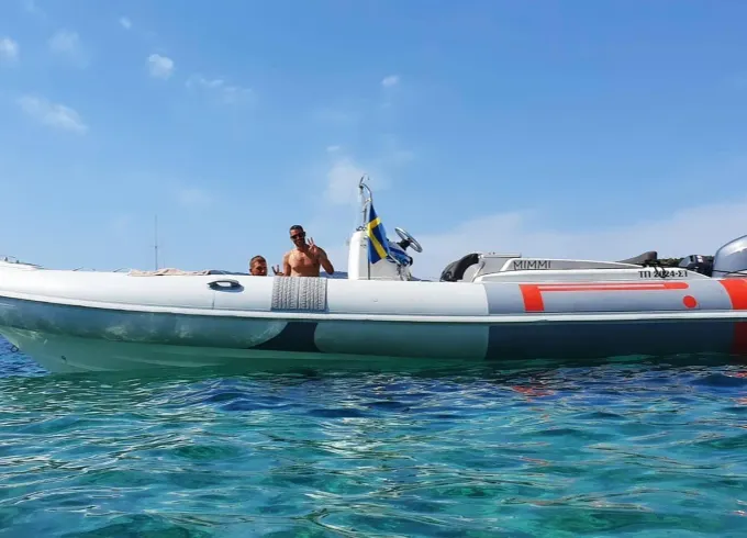 Discover the beauty of Sporades islands by booking a boat tour