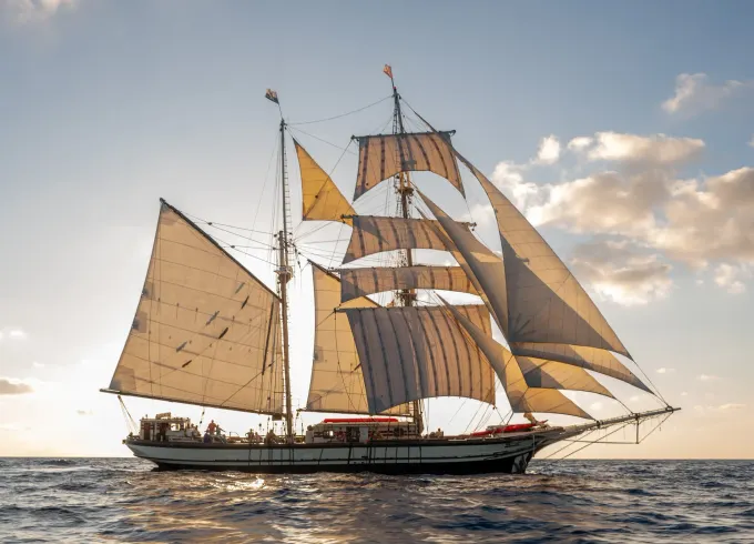 Charter Historic Tallship Florette – Where Adventure Meets Legacy