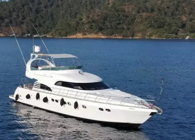 67' Fully Crewed Motor Yacht