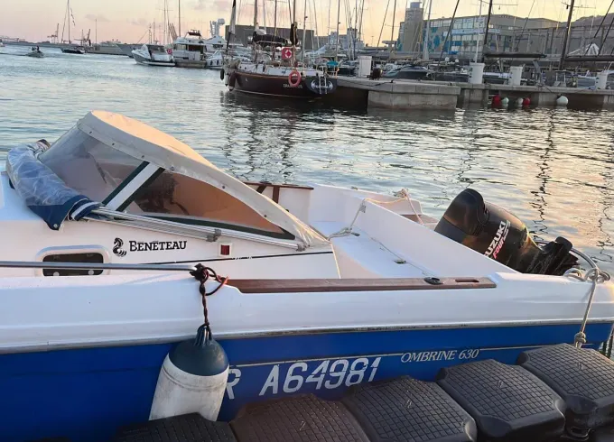 Speedboat 140hp and water sport, ski, wake, tube, foil. Lessons and initiations