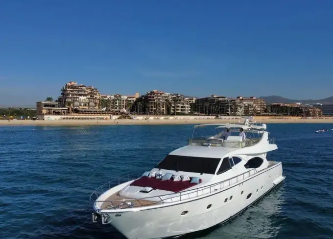 80ft Ferretti Yacht Charter Los Cabos for 14 Guests
