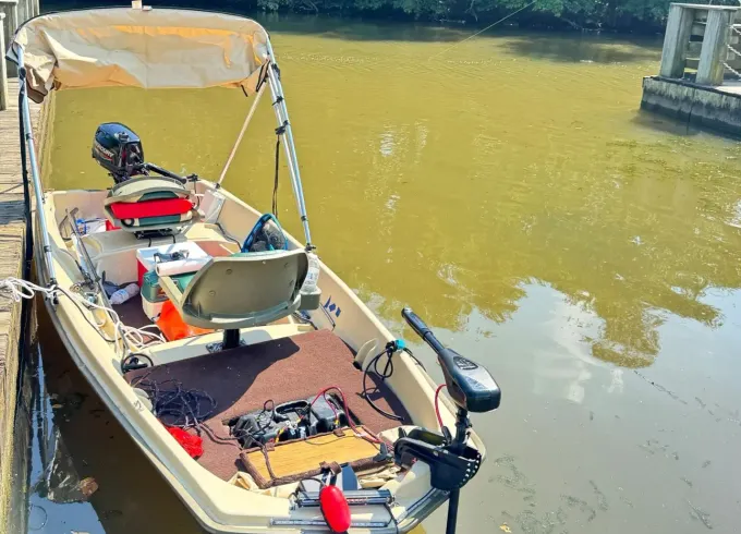 Quest Sportsman 12 Jon Boat: Perfect for rivers and lakes in Baltimore Highlands