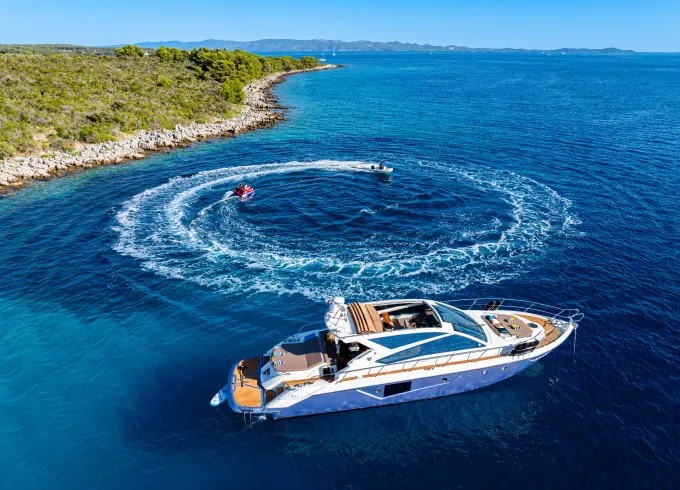 56ft Cranchi 56 Luxury Motor Yacht Charter in Split, Croatia Adriatic