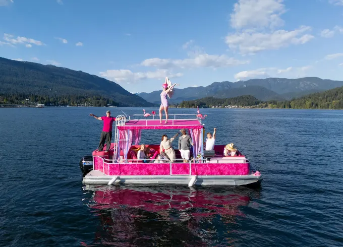 Swim Party Pink Boat | BBQ & Sun Deck