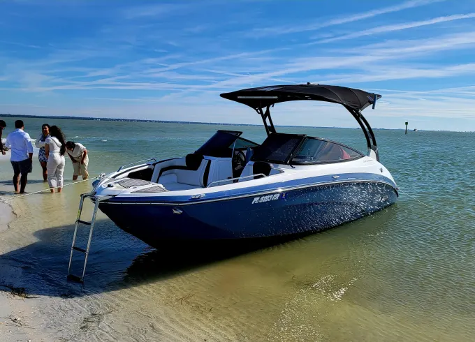 2018 Yamaha 242 Charter Clearwater, St Pete Area.