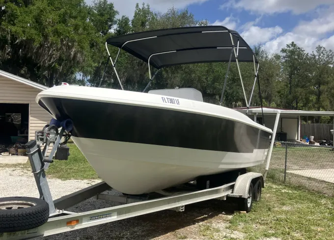 Pro-Line 20 Sport Center Console - Island Hopper Bay Boat In St. Petersburg