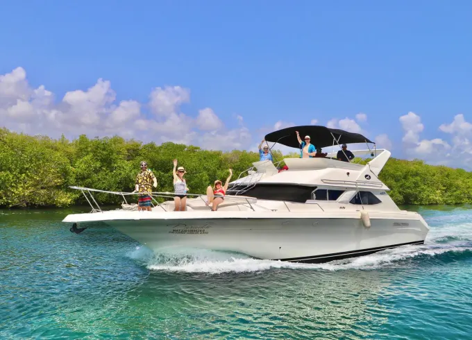 Private Yacht Sea Ray 46ft, free pick up transportation Hotel marina one way