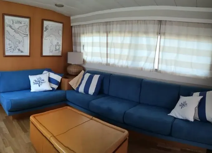 Captained Charter on "New Kama" Canados 60 Fly Motor Yacht in Monopoli, Italy