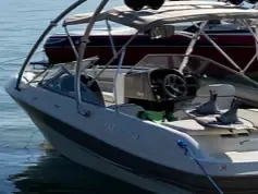 Four Winns 21 Bowrider, wakeboard, tube, skis