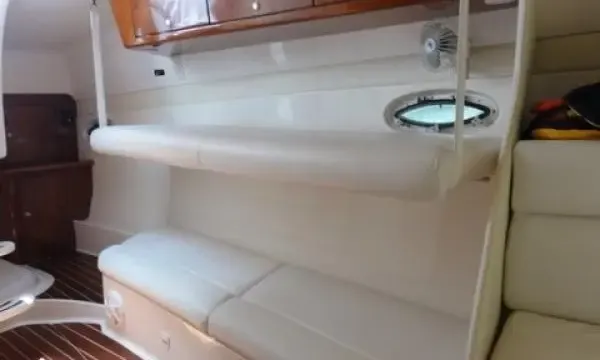 33' Front Runner up to 14 guests in Rio de Janeiro