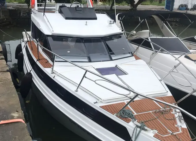 32ft Cacau Cobra Capri Motor Yacht rental in Buzios, Rio de Janeiro, Brazil