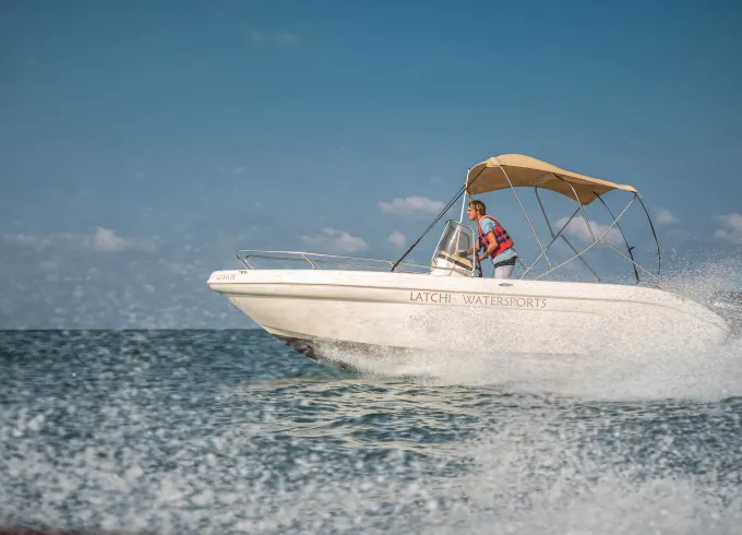 Charter Voyager 115hp Speedboat in Cyprus, Poli Crysochous