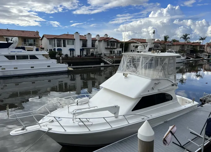 40’ Luxury Sport Yacht with A/C for Swimming, Fishing or Snorkeling