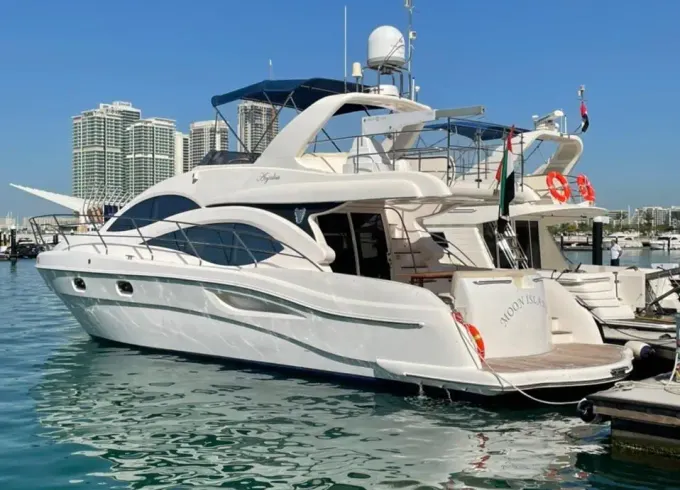 Spacious 50ft Majesty Yacht Charter Dubai - Best Value for 22 Guests
