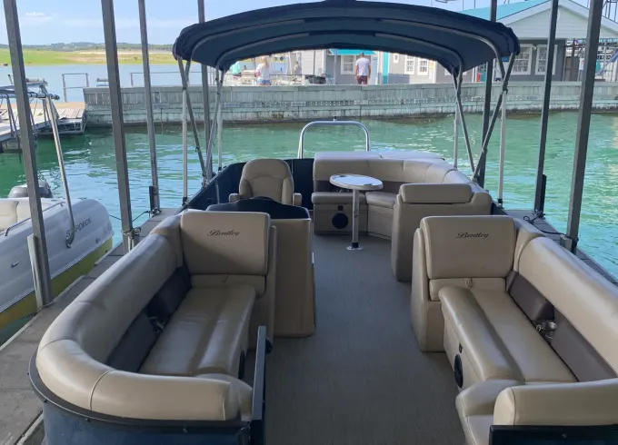 Self Captain 15 Passenger Luxury Pontoon Boat On Lake Travis
