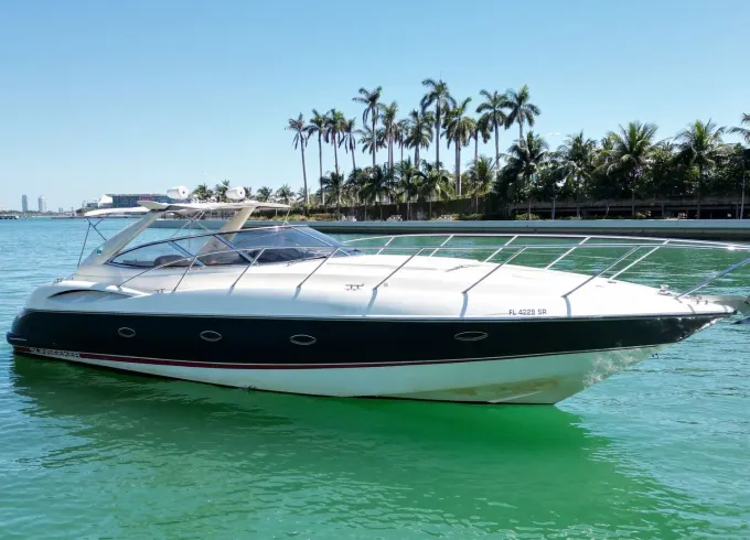 Enjoy Miami in 46ft Sunseeker Motor Yacht