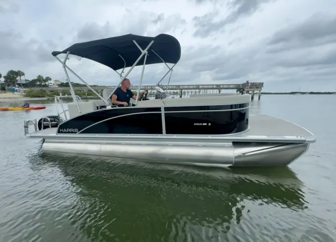Harris Tritoon for Easy Navigating the St. Augustine Intracostal!