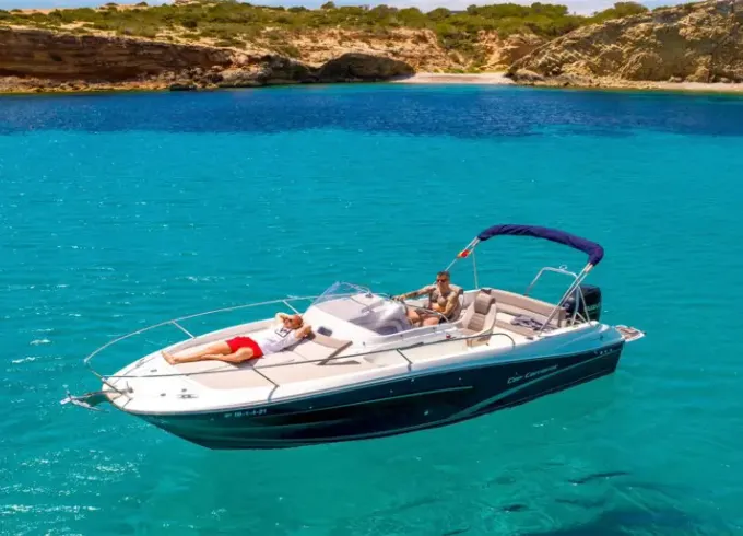Jeanneau Cap Camarat 7.5 WA S2 Motor Yacht in Eivissa, Illes Balears