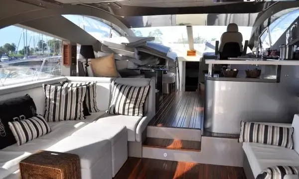 62' Schaefer Phantom 620 Yacht Charter