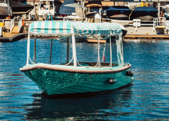19ft Lago Amore Powerboat