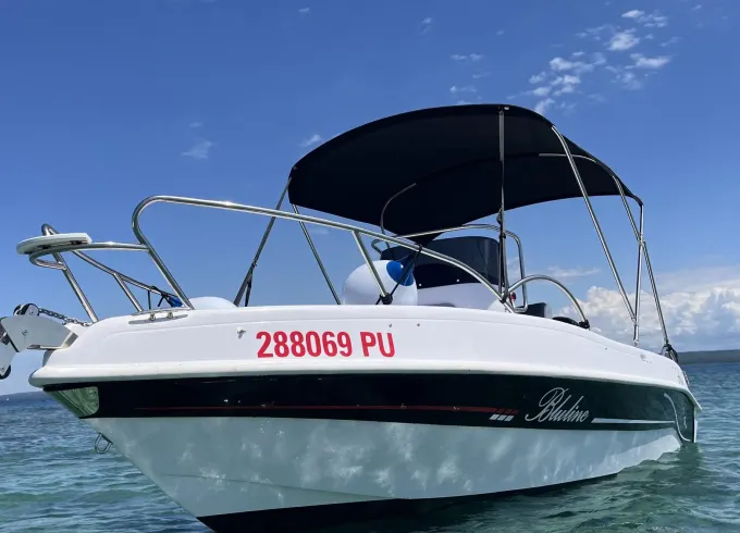 Bluline 19 Open Boat plus 100hp outboard engine