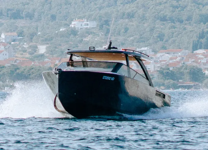 2021 Colnago 33' Motor Yacht for Charter in Vodice