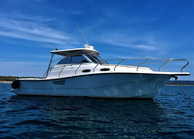 Fun and carefree days on a Lever 30 boat discovering the Argentario
