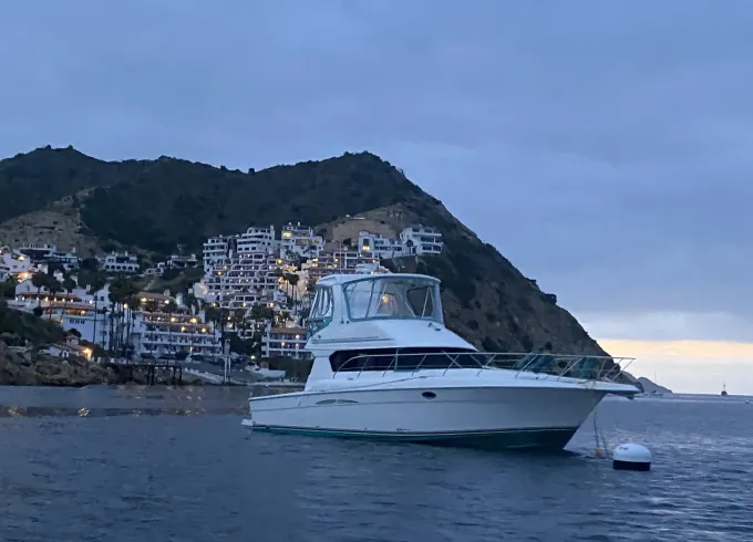 52’ Fly Silverton Yacht The most appointments 2 ur H2O FUN! in Marina del Rey
