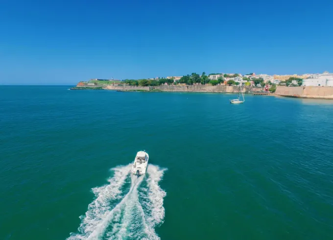 Private Old San Juan Bay Sightseeing Charter | 24' Sea Fox Yacht