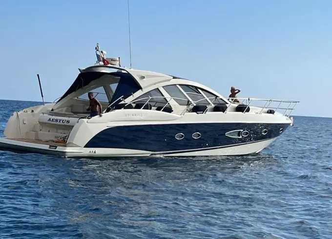Private Charter – Azimut Atlantis 50' Luxury Boat for Madeira Island