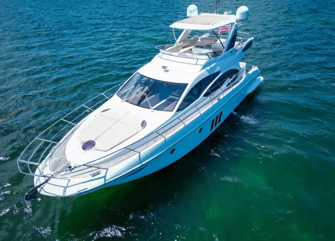 Explore Miami River Aboard 55ft Sea Ray Yacht for Groups and Events