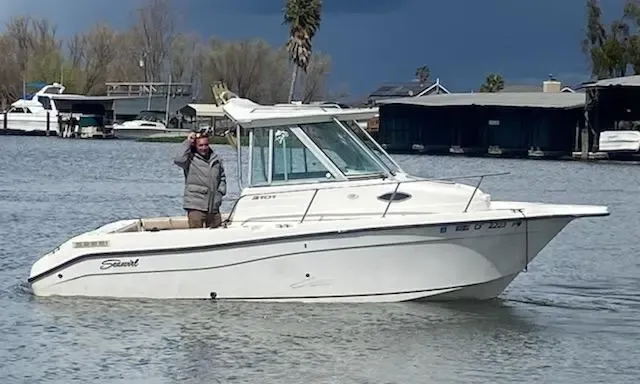 21' SeaSwirl Striper Power Fishing Boat in San Francisco Bay