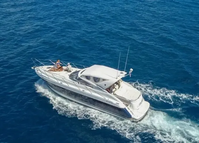 Volare 43 Motor Yacht for rent in Casa de Campo La Romana
