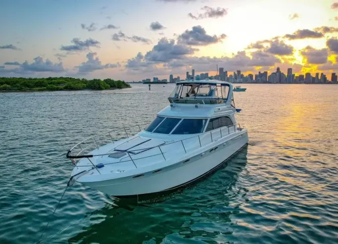 !!FUN IN THE SUN!! Miami Sea Ray Sedan Bridge Flybridge Motor Yacht