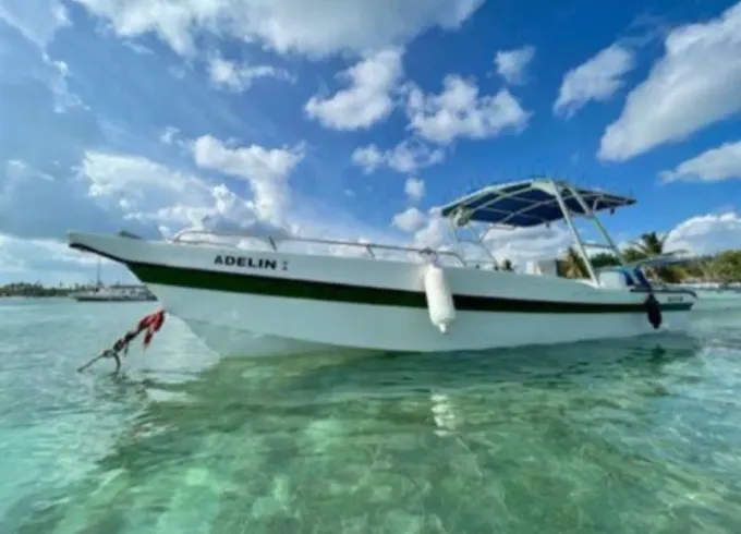 28’ Private Speedboat Charter to Saona Island  Economy Option!  Up to 12 Guests