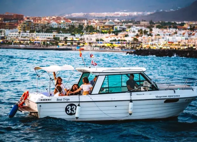 23ft Thompson Fisherman | Fishing Private Charter in Costa Adeje