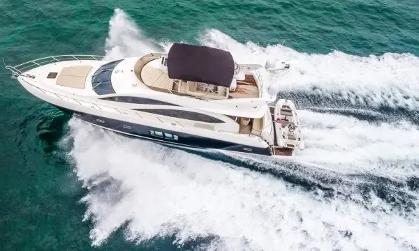 Luxurious and Sleek 75' Sunseeker Power Mega Yacht for 4 or 8 hours|Miami Beach