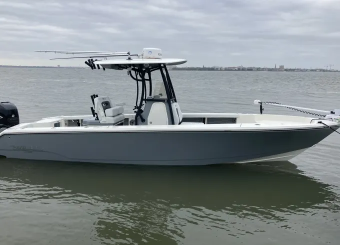 Pathfinder Boat great of beach days & Bachelorette and Bachelor Party’s