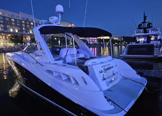 Exclusive Charter at the National Harbor with Sea Ray 330 Sundancer Yacht