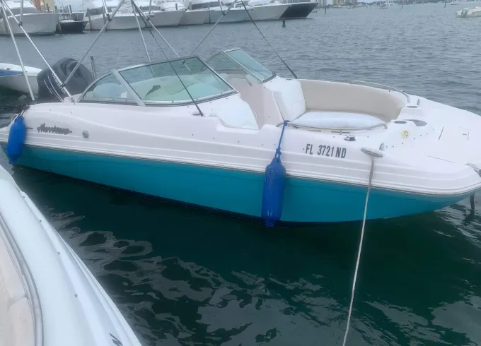 18' Hurricane Deck Boat Rental – Riviera Beach, FL